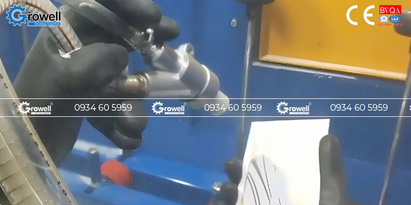 Phun cát kính tạo mờ Phun cát kính tạo mờ