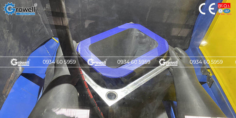 Tủ phun cát bàn xoay Tủ phun cát bàn xoay