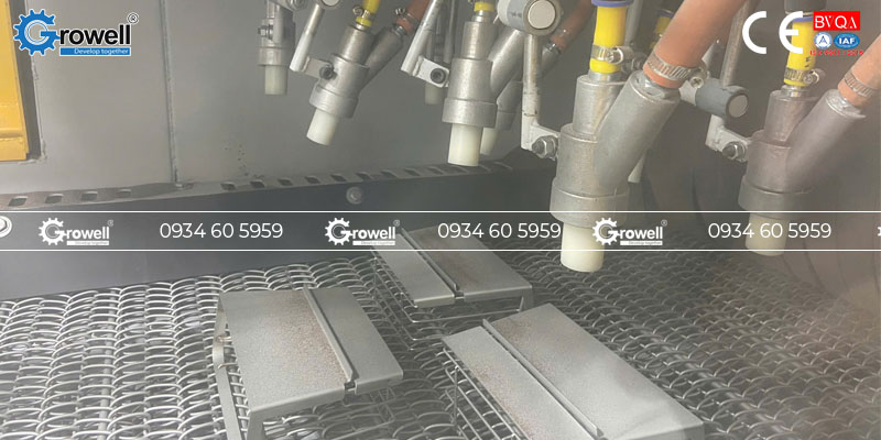 Xử lý bề mặt trước sơn