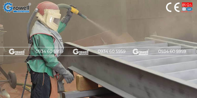 Phun cát xử lý bề mặt thép