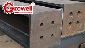 Phun cát tẩy rỉ dầm thép - Giải pháp cho kết cấu bền vững