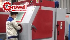 Hướng dẫn sử dụng máy phun cát an toàn và hiệu quả