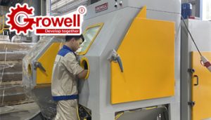 Cấu tạo máy phun cát không bụi và cách vận hành chi tiết